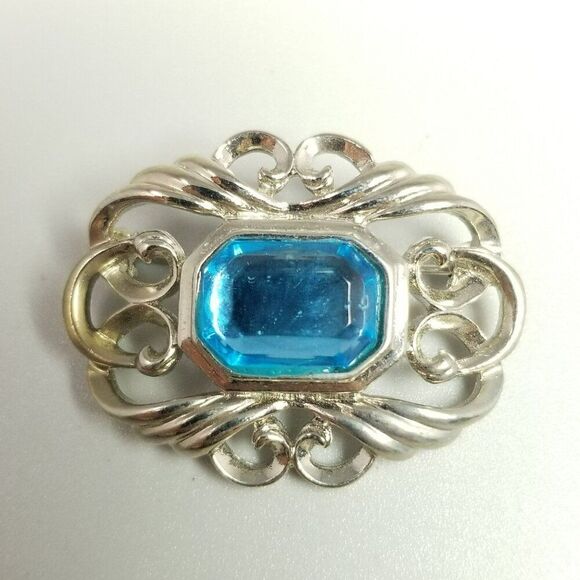 Vintage Blue and Silver Tone Swirl Design Brooch, Fancy Lapel Pin, Estate - Picture 2 of 7